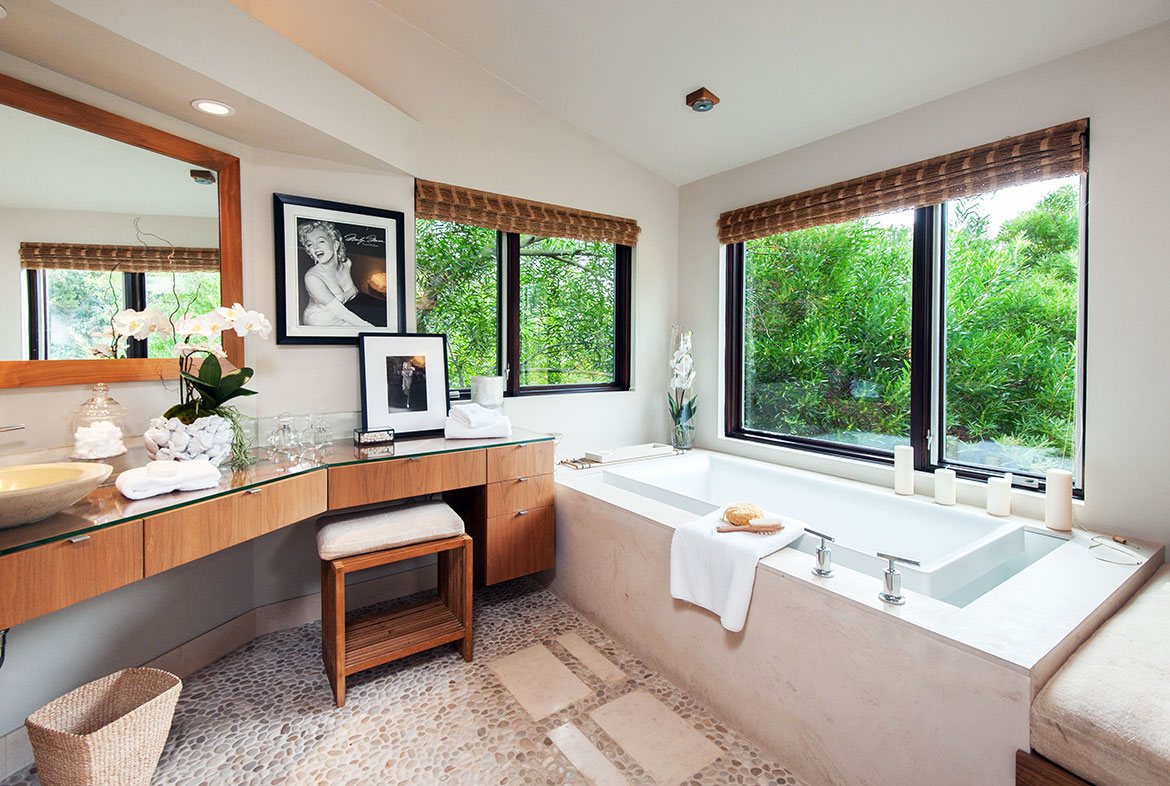 inner-bath-room-1 Confortable apartment