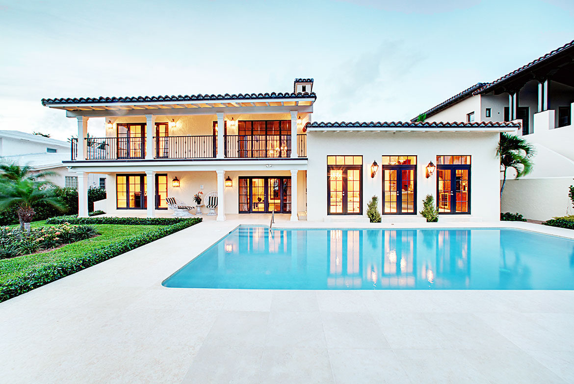 villa-4 Villa with pool for sale